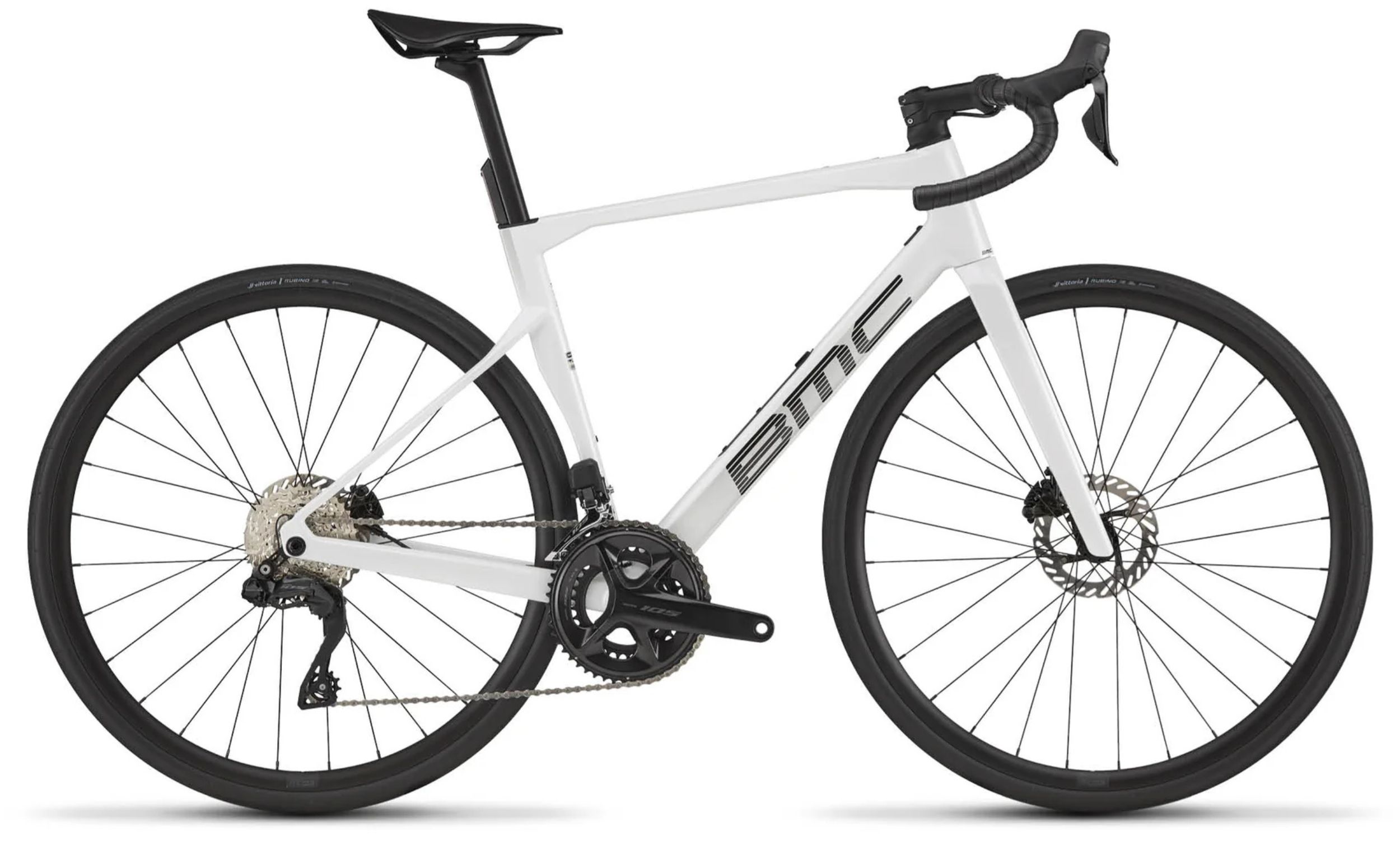 BMC „ Roadmachine” z dwoma przerzutkami Shimano 105 Di2